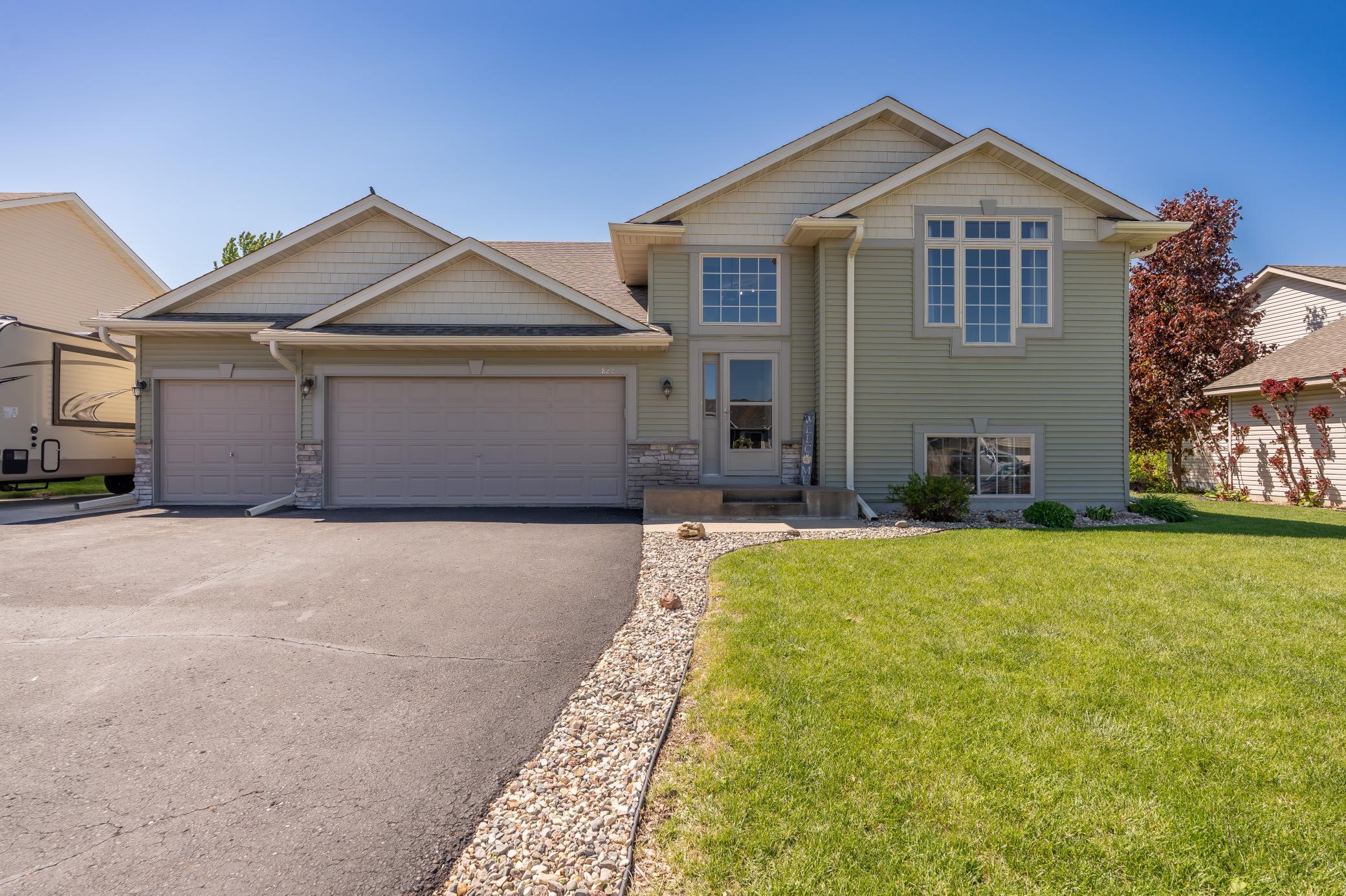 822 Emerson Avenue, Montrose, Minnesota image 3