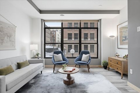 Condo For Sale - 270 4th Street<br/> Saint Paul, MN 55101