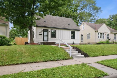 Homes For Sale - 5544 32nd Avenue<br/> Minneapolis, MN 55417