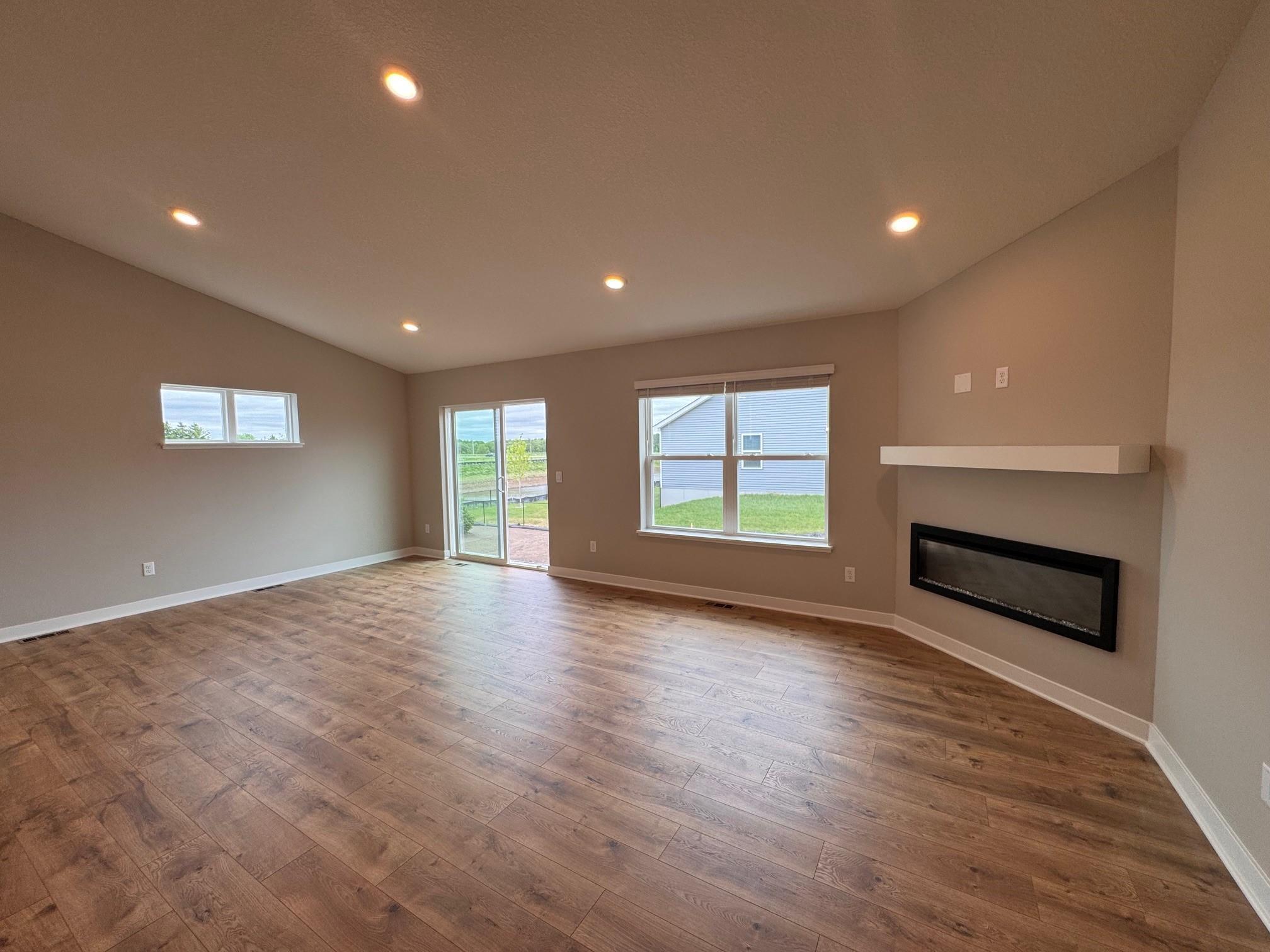 9829 89th Street, Cottage Grove, Minnesota image 20