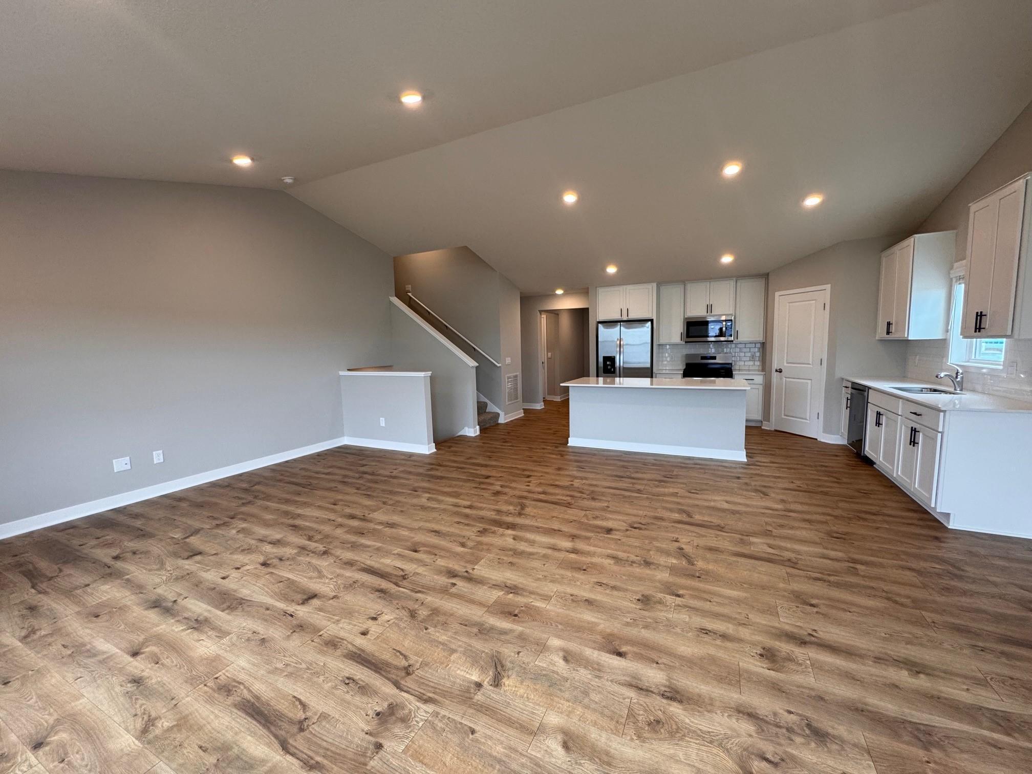 9829 89th Street, Cottage Grove, Minnesota image 23