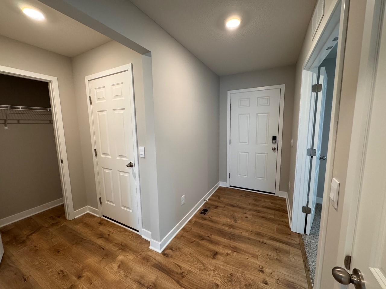 9829 89th Street, Cottage Grove, Minnesota image 6
