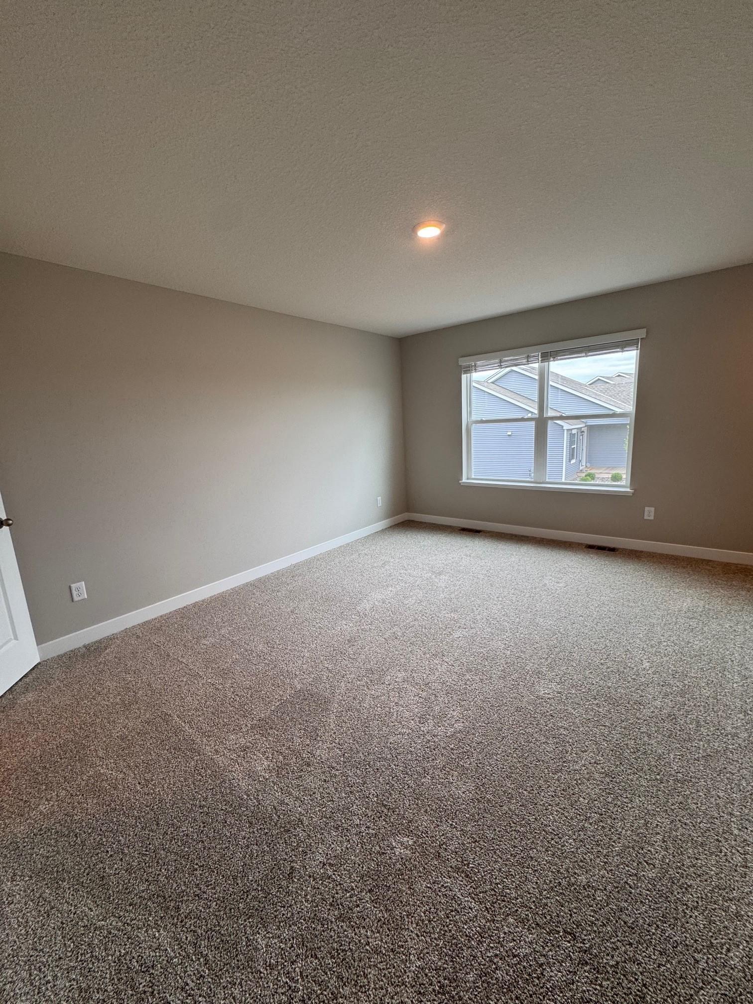 9829 89th Street, Cottage Grove, Minnesota image 25