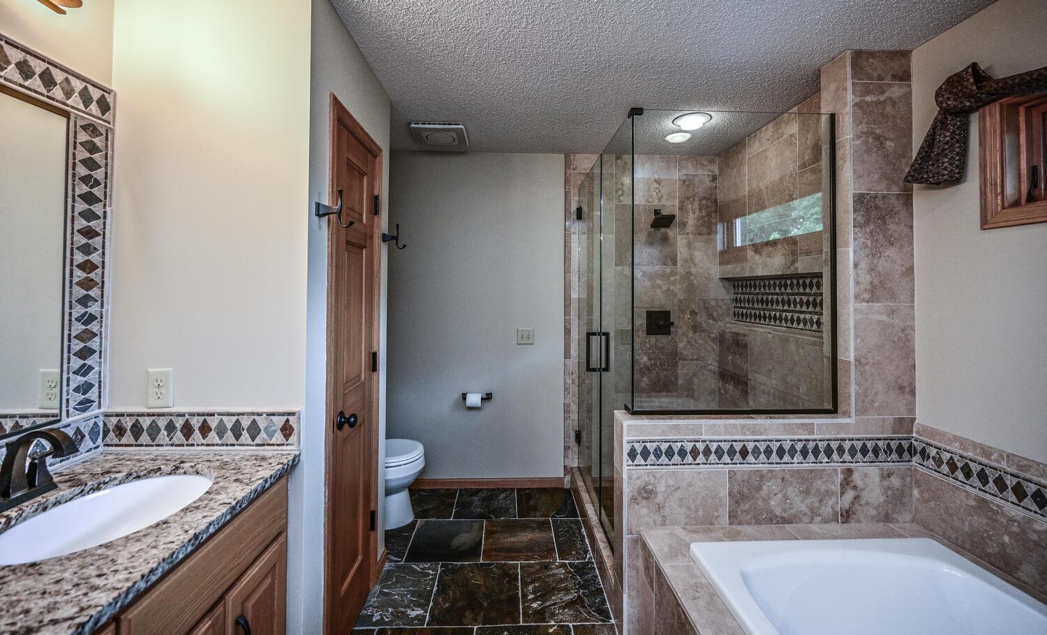 19320 Ellington Trail, Farmington, Minnesota image 34
