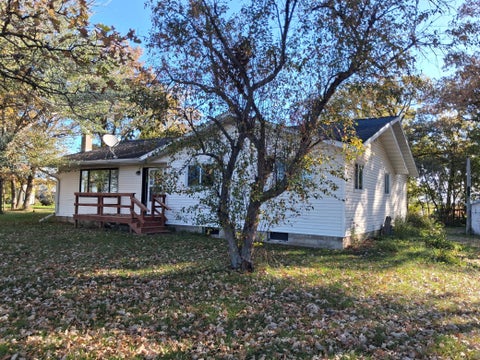 Homes For Sale - 32586 595th Avenue<br/> Wadena, MN 56482