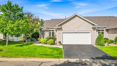 Townhouse For Sale - 2740 Boulder Drive<br/> Burnsville, MN 55337