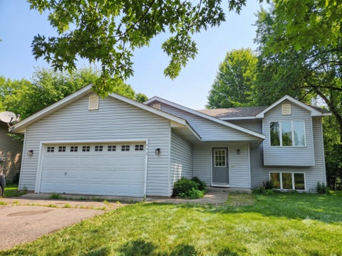 Homes For Sale - 443 Market Street<br/> Shakopee, MN 55379