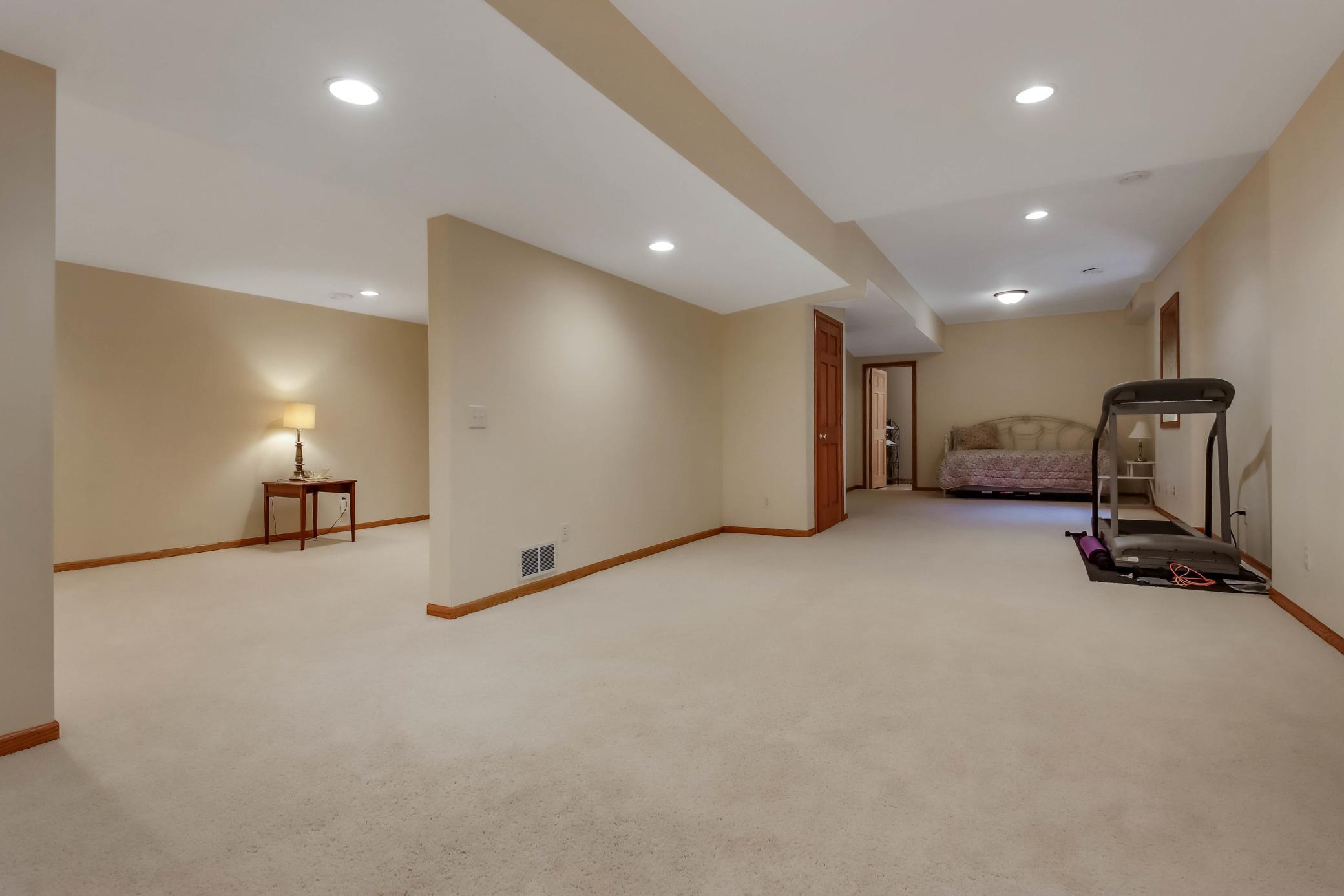 16786 Jackpine Trail, Lakeville, Minnesota image 36