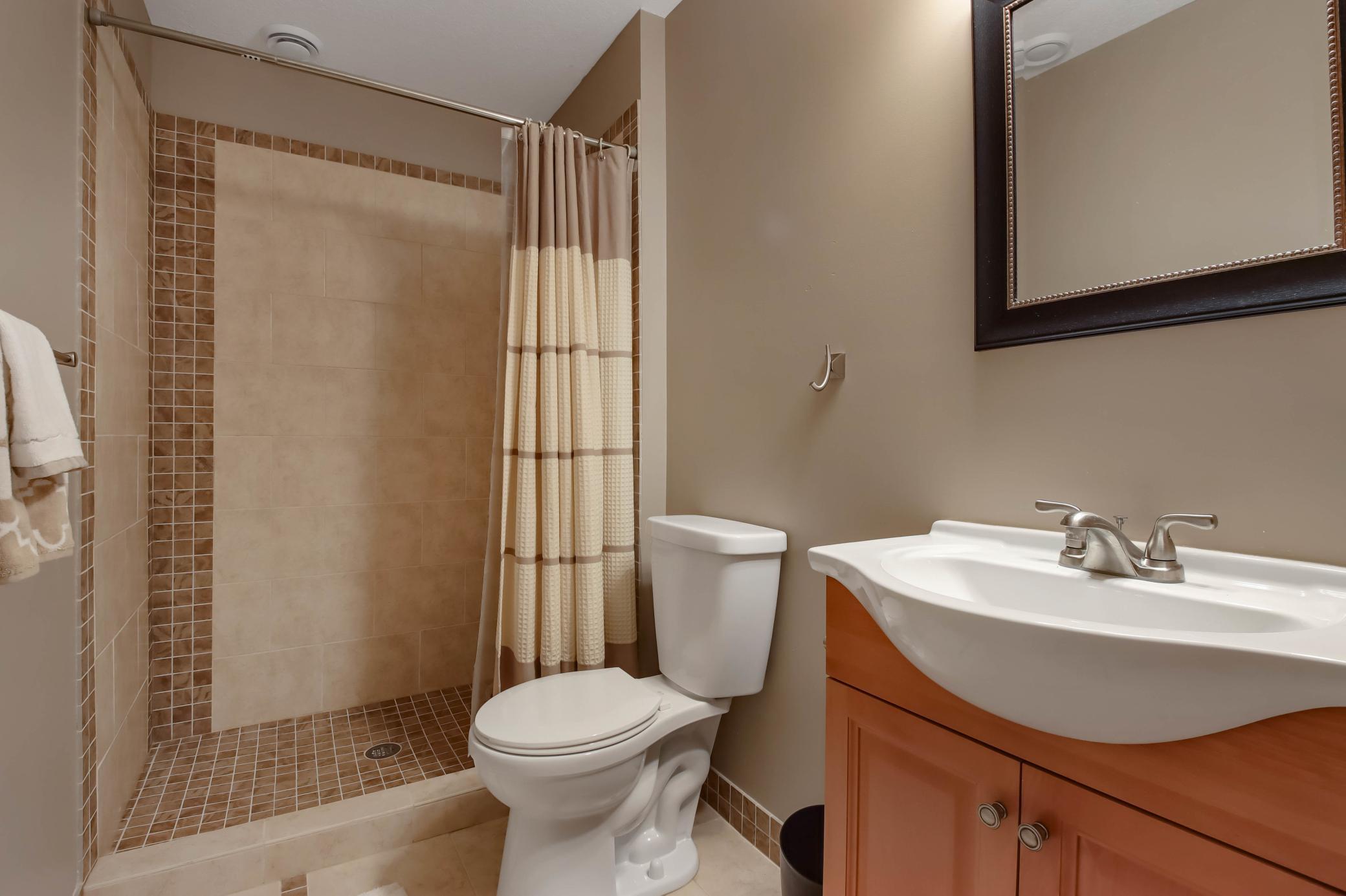 16786 Jackpine Trail, Lakeville, Minnesota image 37