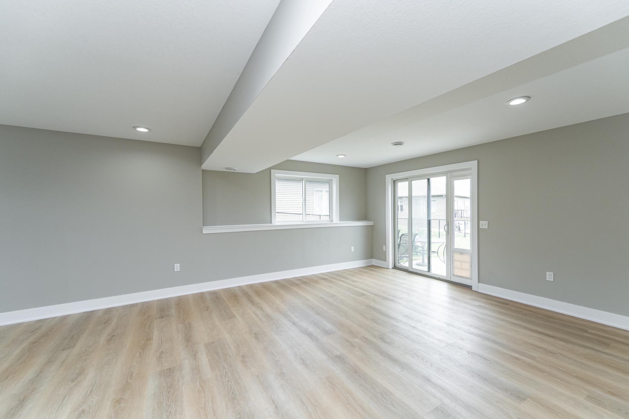 4594 Buckingham Drive, Rochester, Minnesota image 31