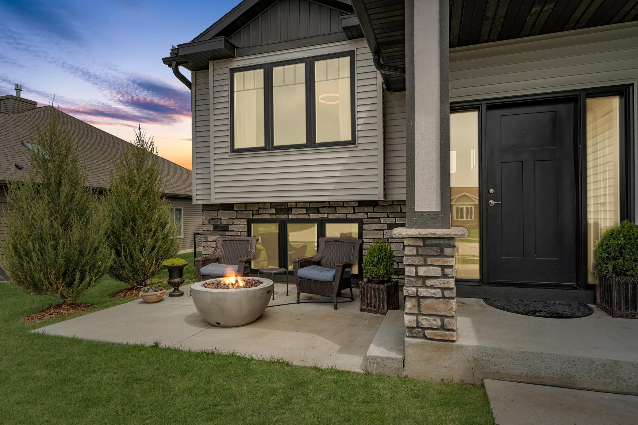 4594 Buckingham Drive, Rochester, Minnesota image 2