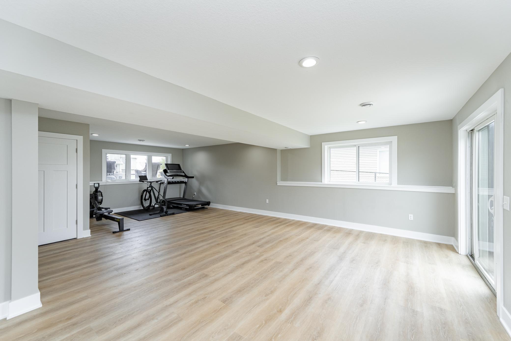 4594 Buckingham Drive, Rochester, Minnesota image 32