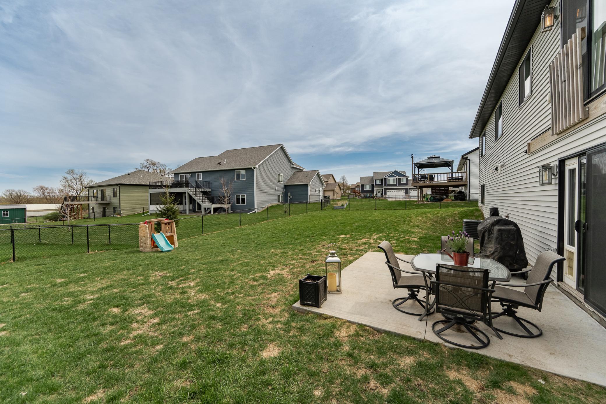 4594 Buckingham Drive, Rochester, Minnesota image 40