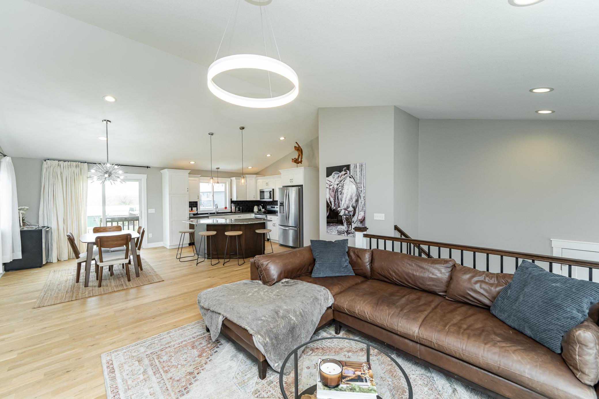4594 Buckingham Drive, Rochester, Minnesota image 10