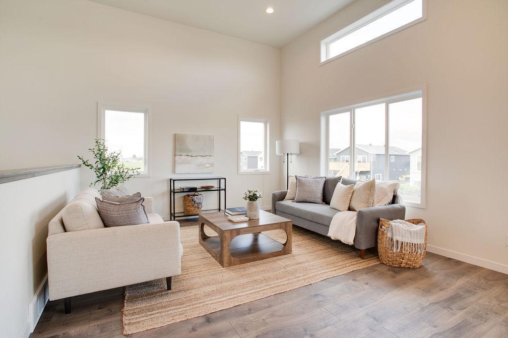 Fargo, North Dakota 58104, United States, 3 Bedrooms Bedrooms, ,3 BathroomsBathrooms,Residential,Active,236208