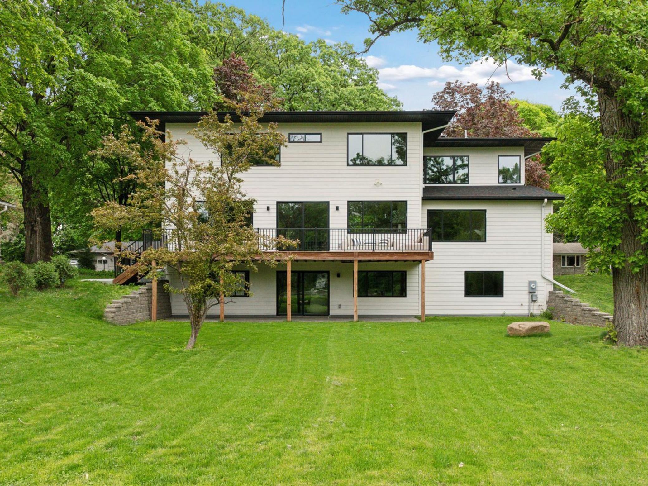 251 Glenbrook Road, Wayzata, Minnesota image 47