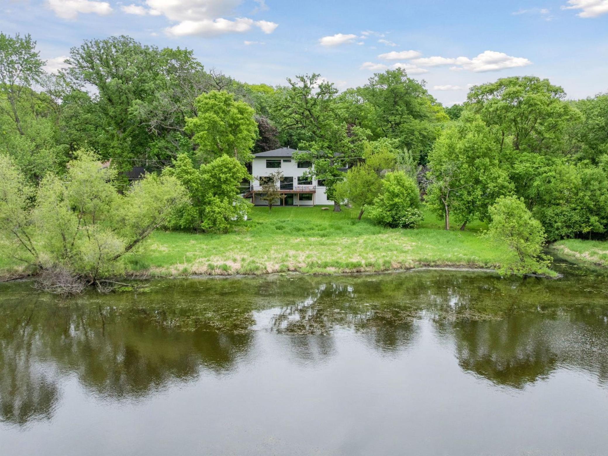 251 Glenbrook Road, Wayzata, Minnesota image 49