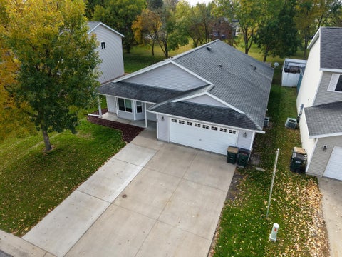 Homes For Sale - 540 Elk Avenue<br/> Eden Valley, MN 55329