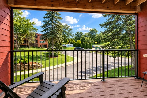 Condo For Sale - 8007 Xerxes Avenue<br/> Hennepin County, Bloomington, MN 55431