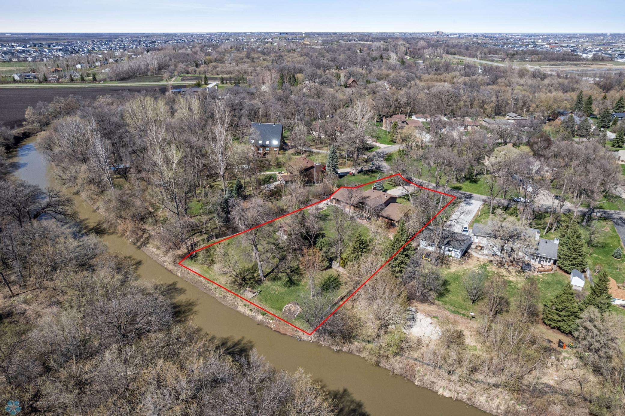 Horace, North Dakota 58047, United States, 5 Bedrooms Bedrooms, ,3 BathroomsBathrooms,Residential,Active,121909