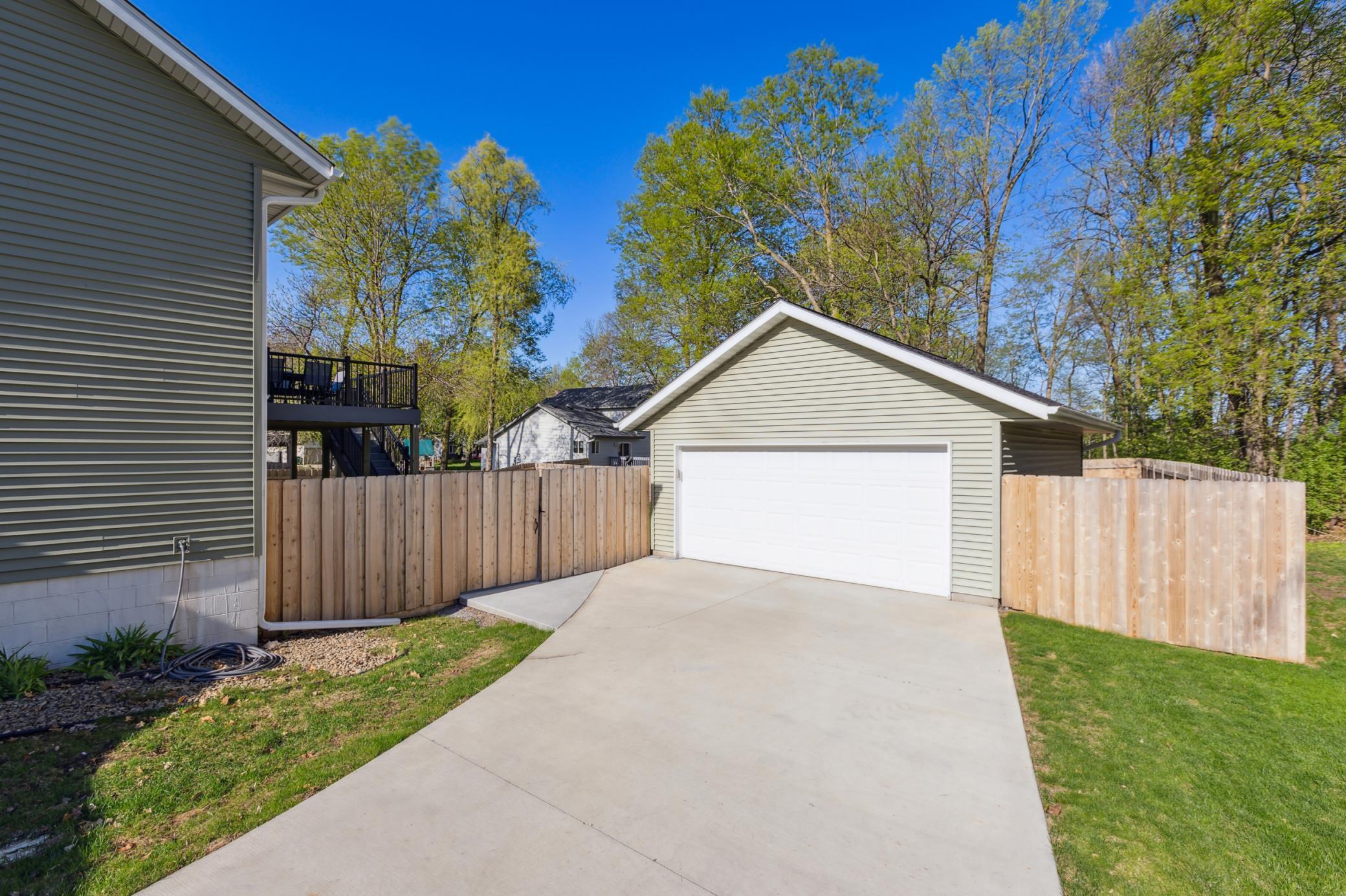 9613 River Forest Drive, Monticello, Minnesota image 29