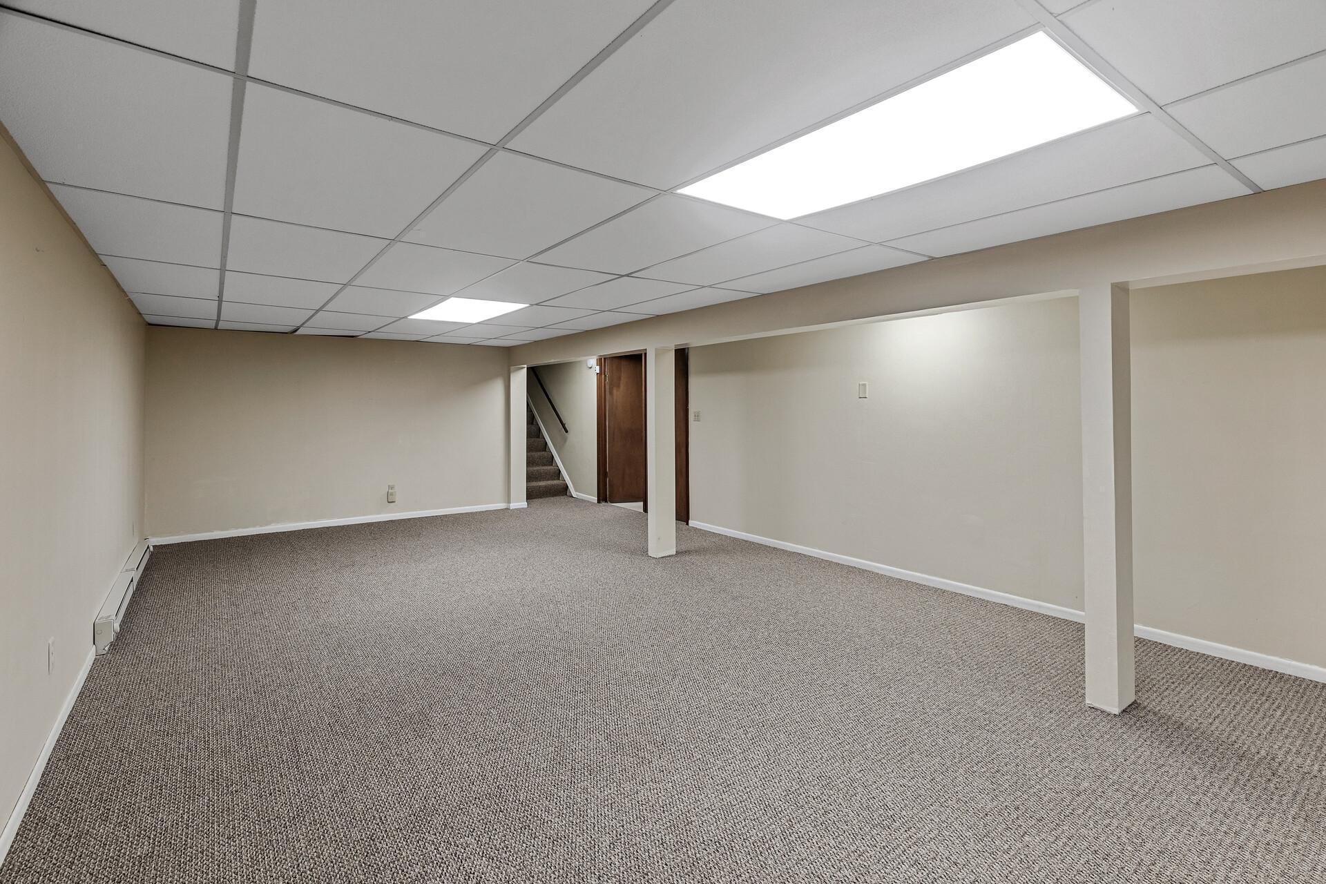 519 Edgewood Avenue, Stillwater, Minnesota image 22