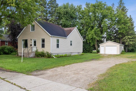 Homes For Sale - 306 S 2nd Street<br/> Norman County, Ada, MN 56510