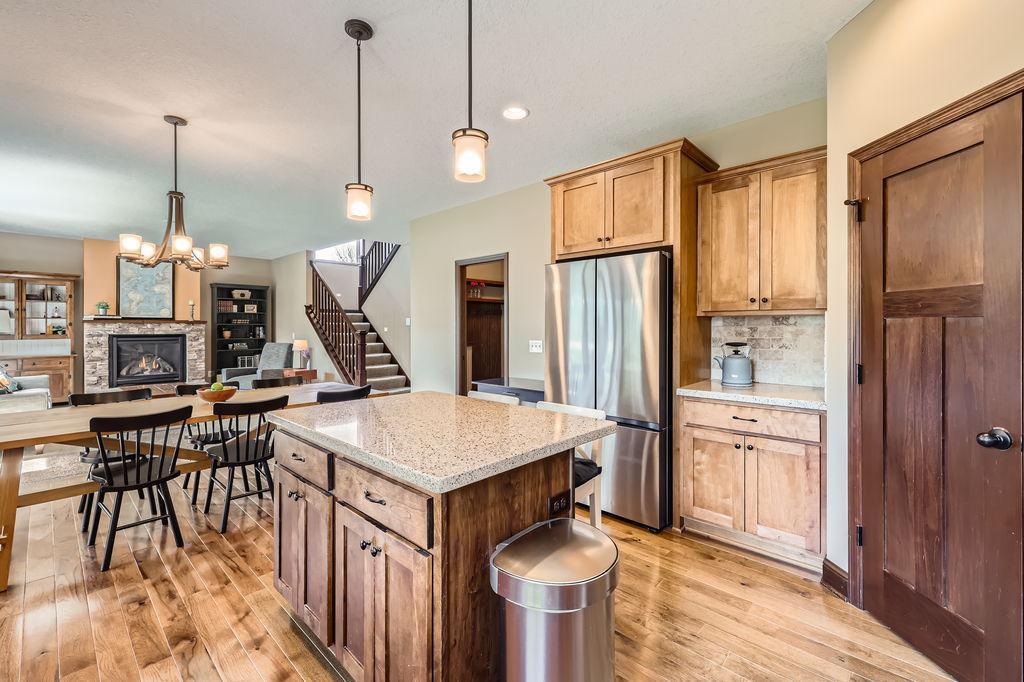 8960 196th Street, Lakeville, Minnesota image 4