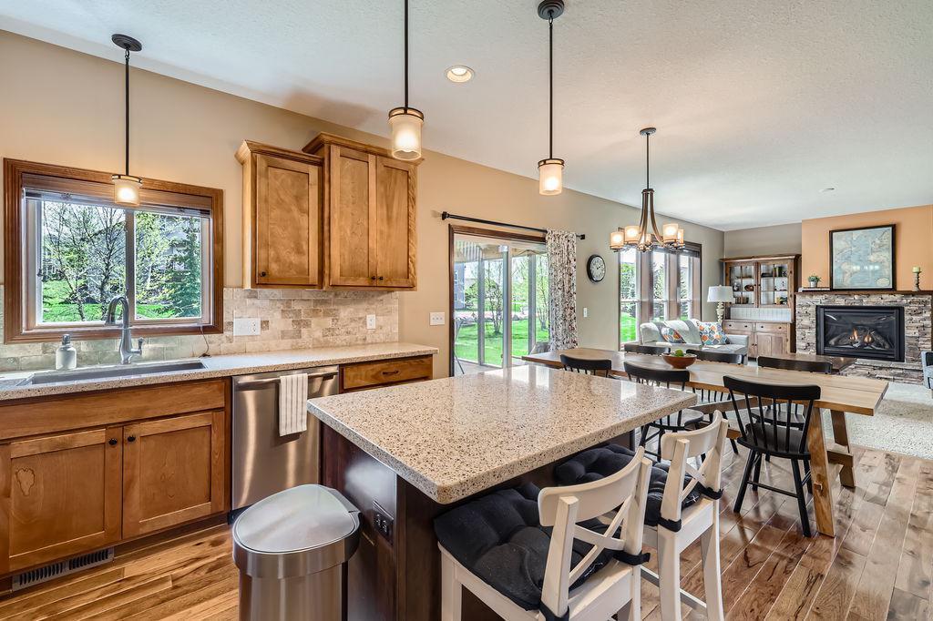 8960 196th Street, Lakeville, Minnesota image 5