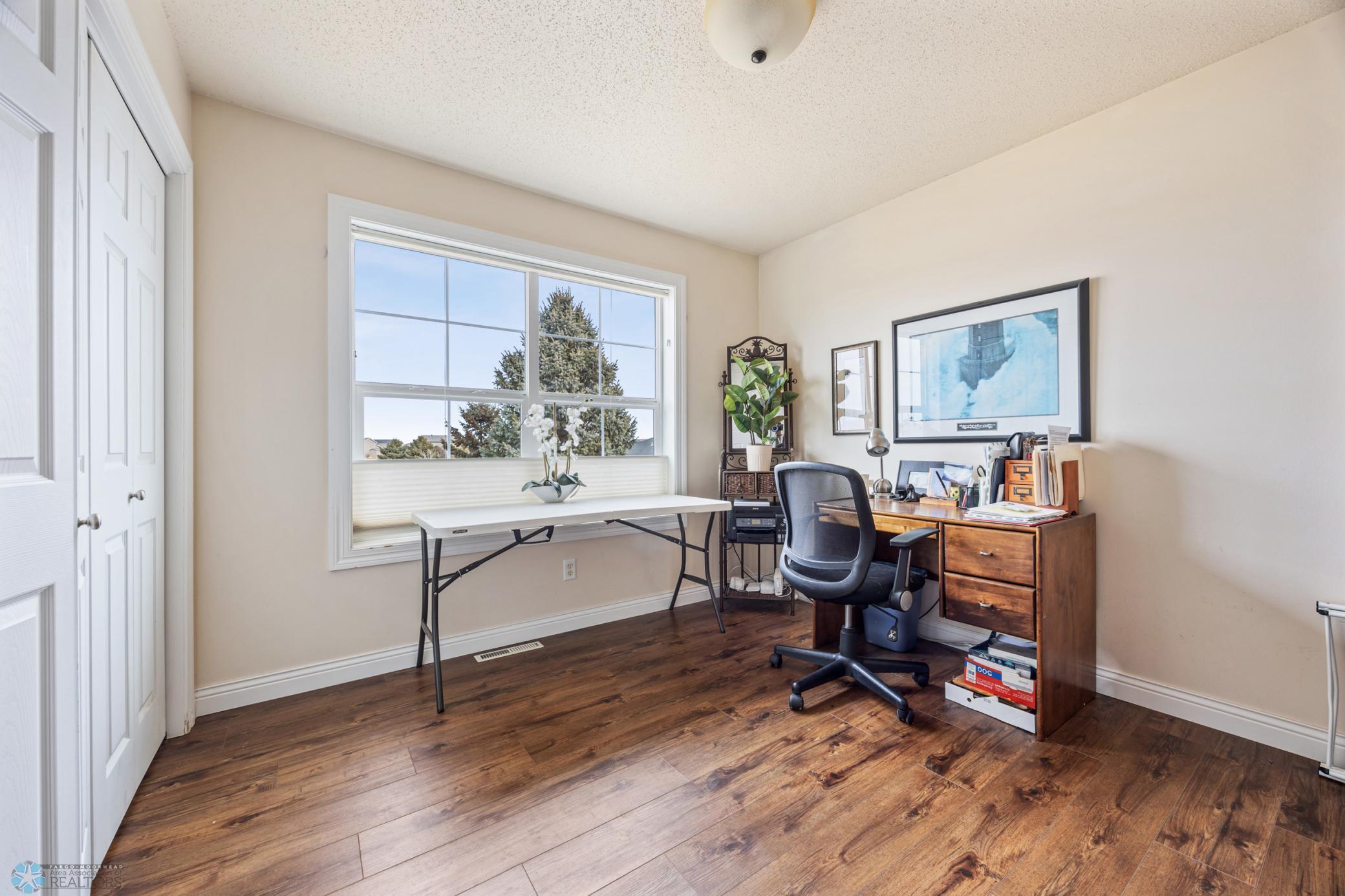 3810 15th Street, Moorhead, Minnesota image 31