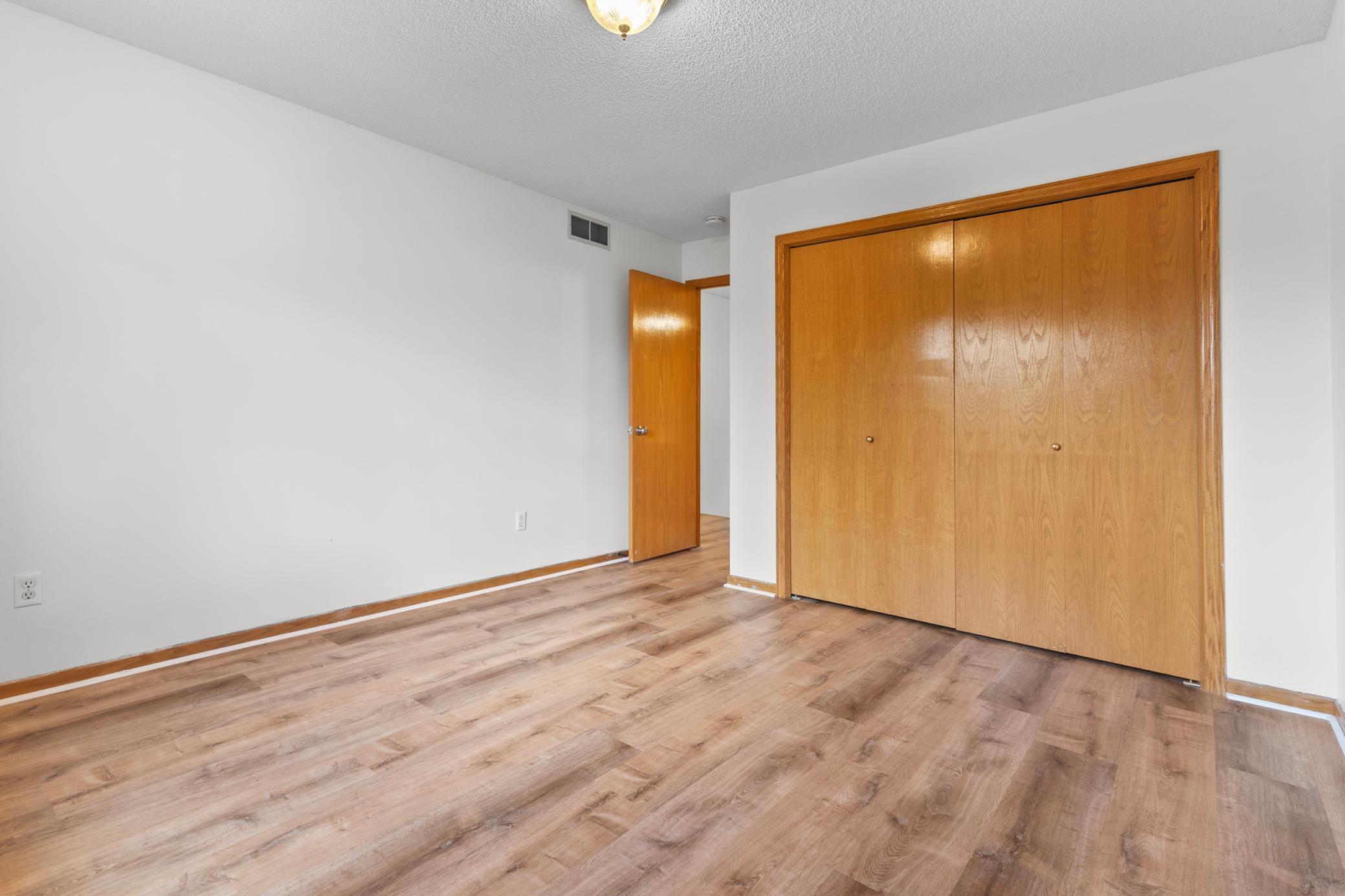 7384 Braden Trail, Inver Grove Heights, Minnesota image 21