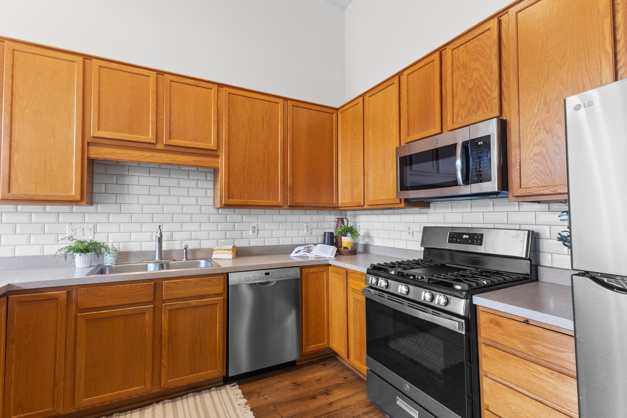 7384 Braden Trail, Inver Grove Heights, Minnesota image 11