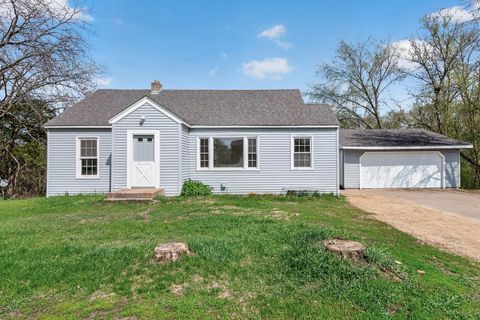 Homes For Sale - 16107 7th Avenue<br/> Andover, MN 55304