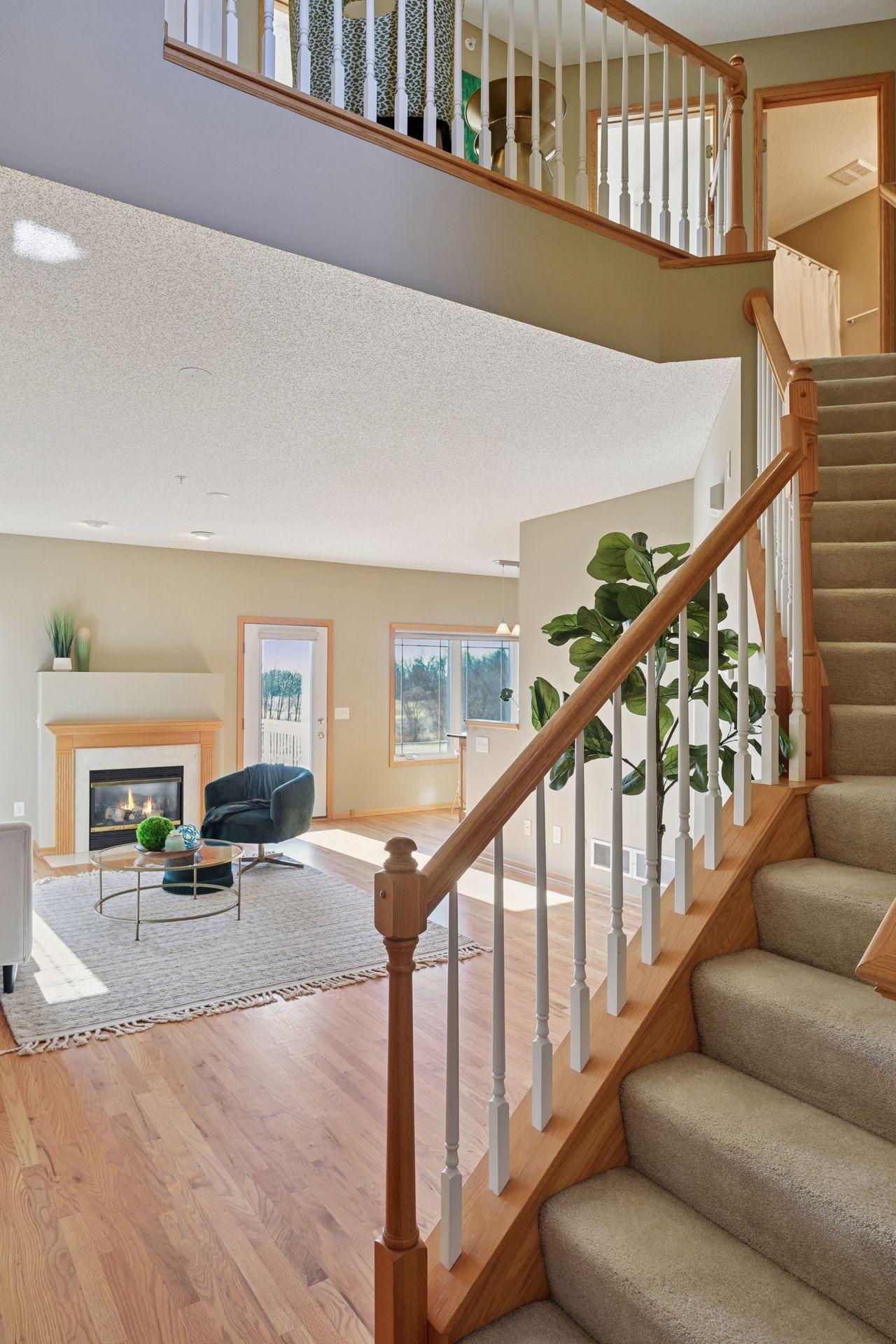 2759 Spy Glass Drive, Chaska, Minnesota image 3