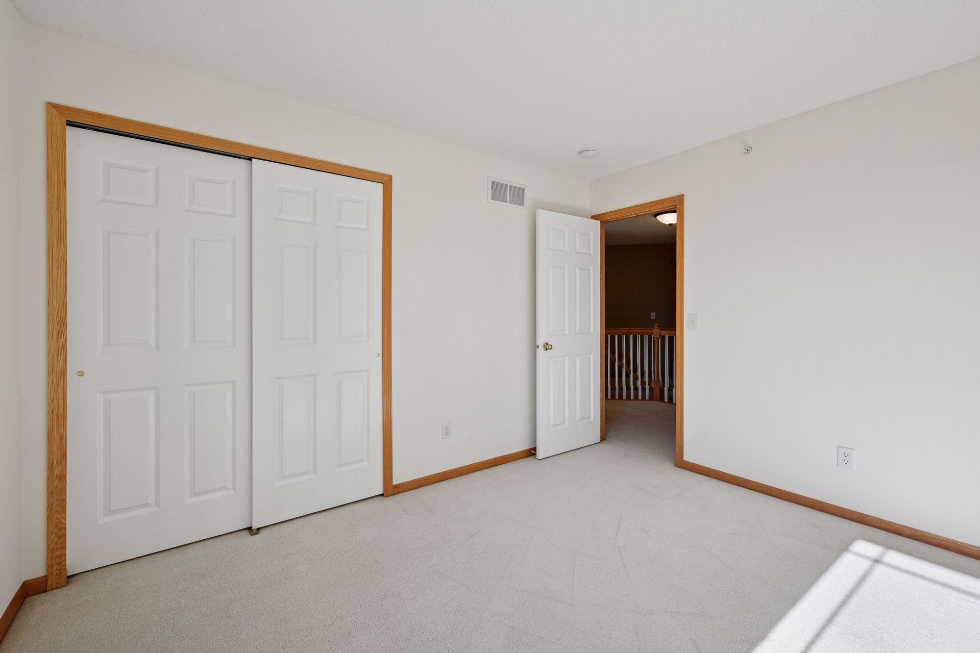 2759 Spy Glass Drive, Chaska, Minnesota image 16