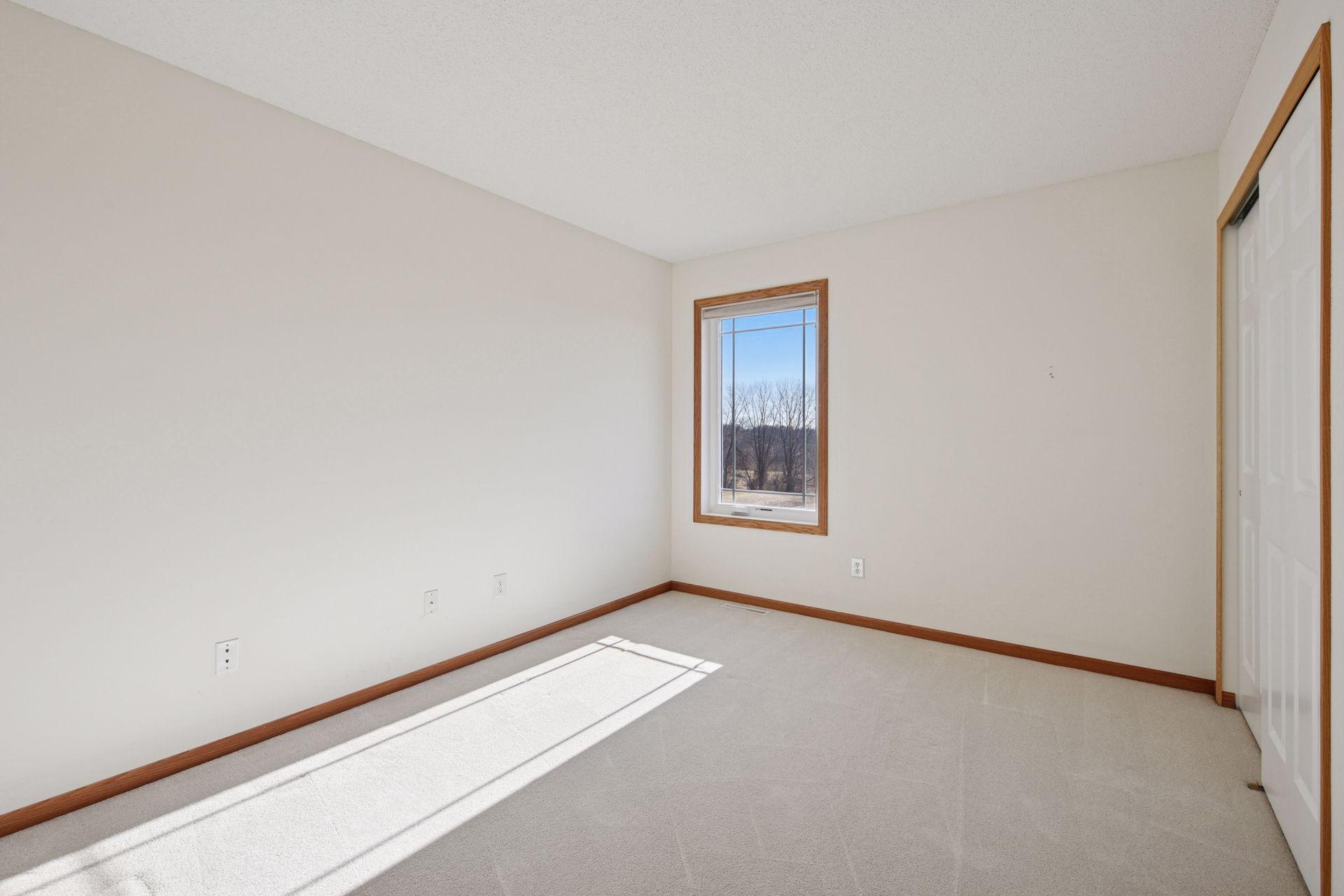 2759 Spy Glass Drive, Chaska, Minnesota image 15