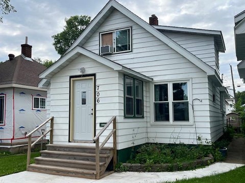 Homes For Sale - 706 Clay Street<br/> Eveleth, MN 55734