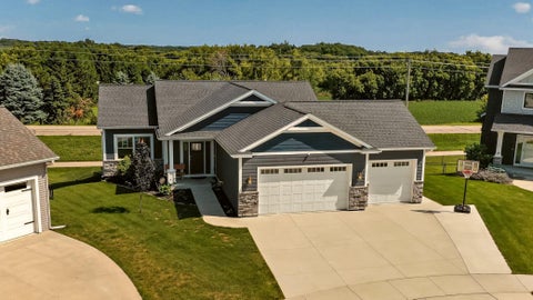 Homes For Sale - 695 Marcus Pl Ne Pl<br/> Byron, MN 55920