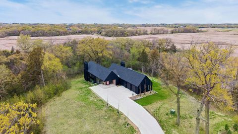 Homes For Sale - 7430 Valley Creek Drive<br/> Excelsior, MN 55331