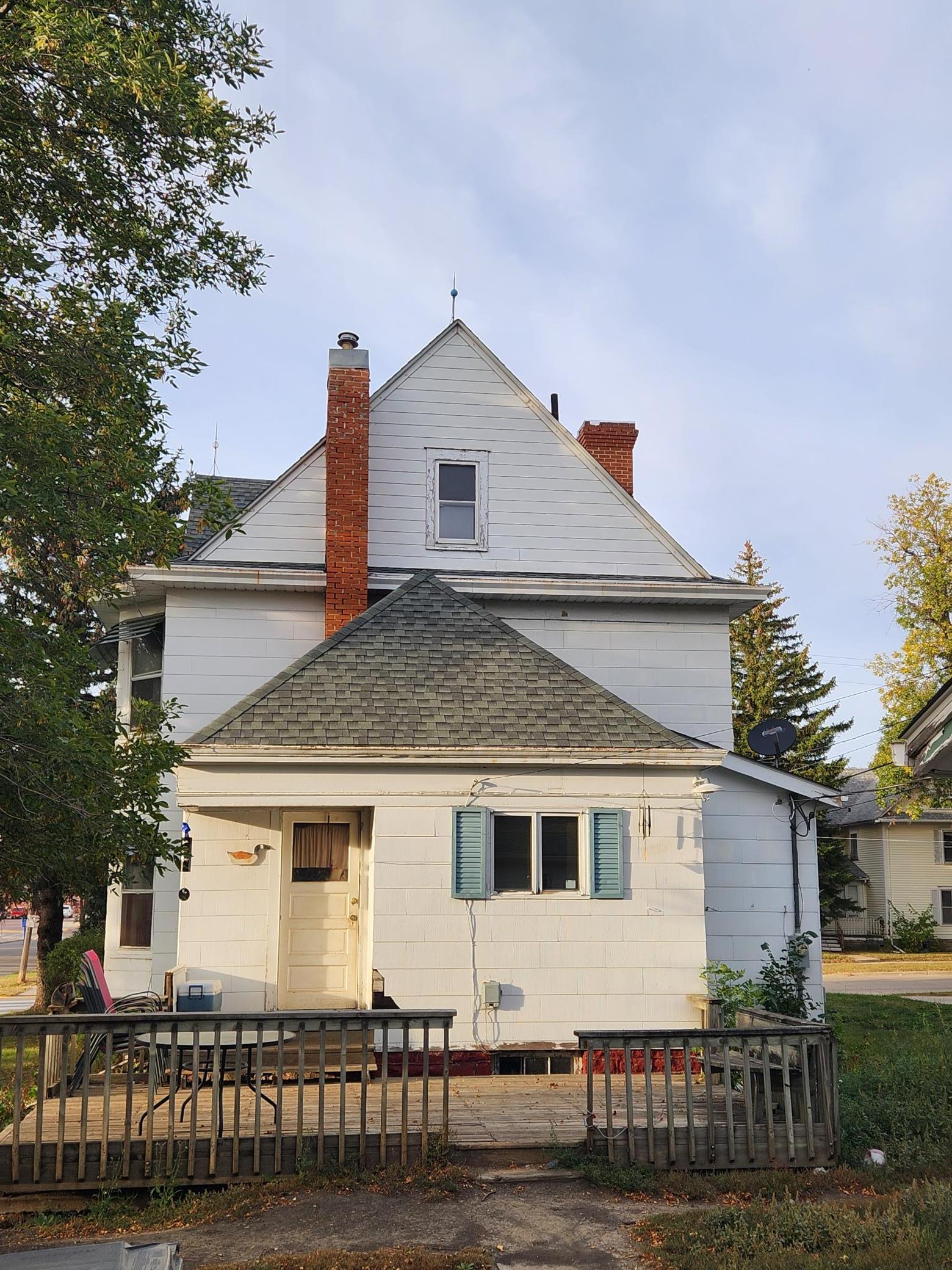 102 3rd Street, Pipestone, Minnesota image 3