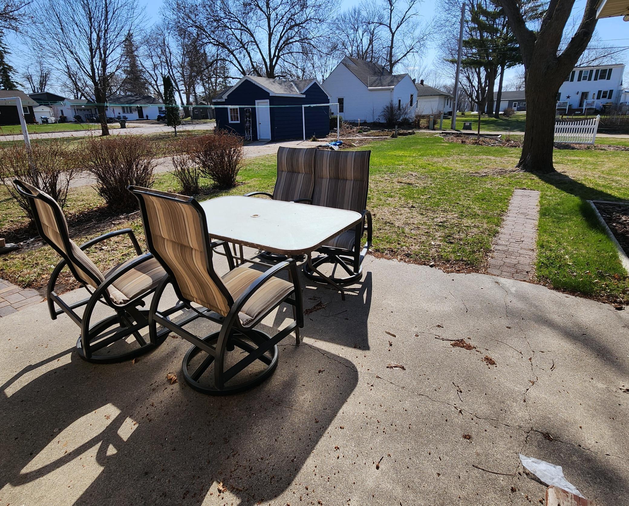 710 9th Street, Olivia, Minnesota image 25