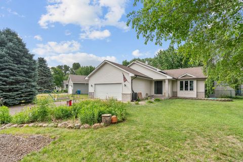 Homes For Sale - 1757 Tipton Circle<br/> Sherburne County, Elk River, MN 55330