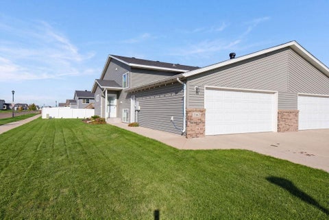 Homes For Sale - 2162 10th Street<br/> West Fargo, ND 58078