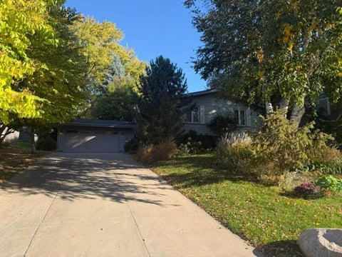 Homes For Sale - 5616 Countryside Road<br/> Edina, MN 55436