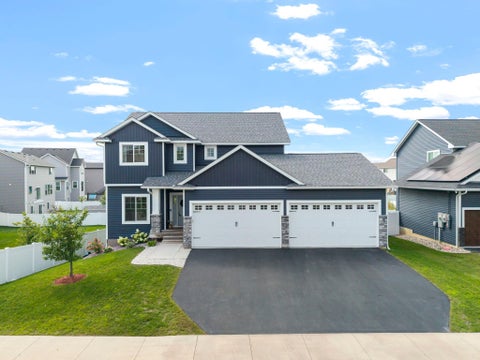 Homes For Sale - 17847 Eclipse Avenue<br/> Lakeville, MN 55044