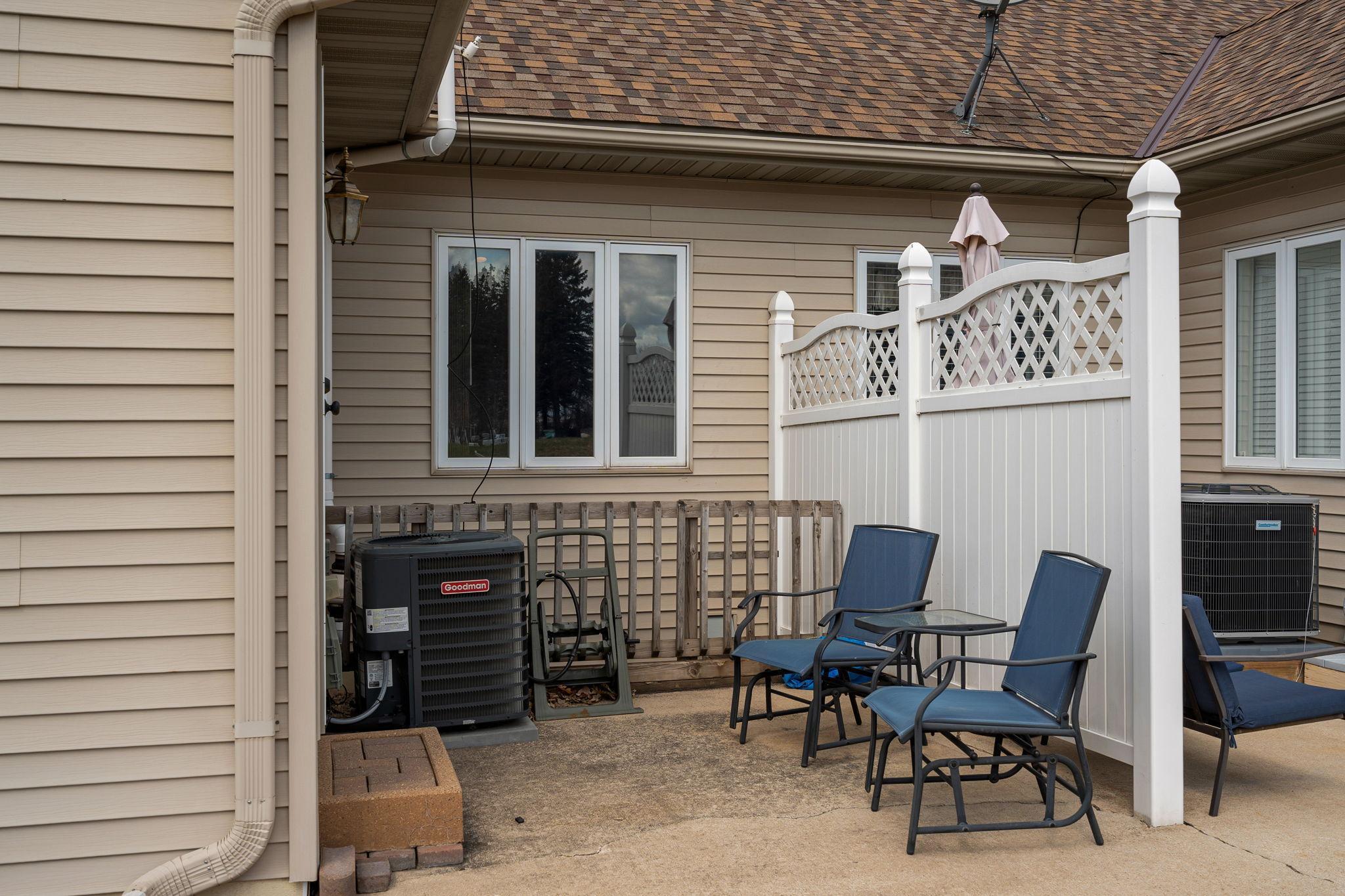 2425 Mossy Creek Drive, Owatonna, Minnesota image 35