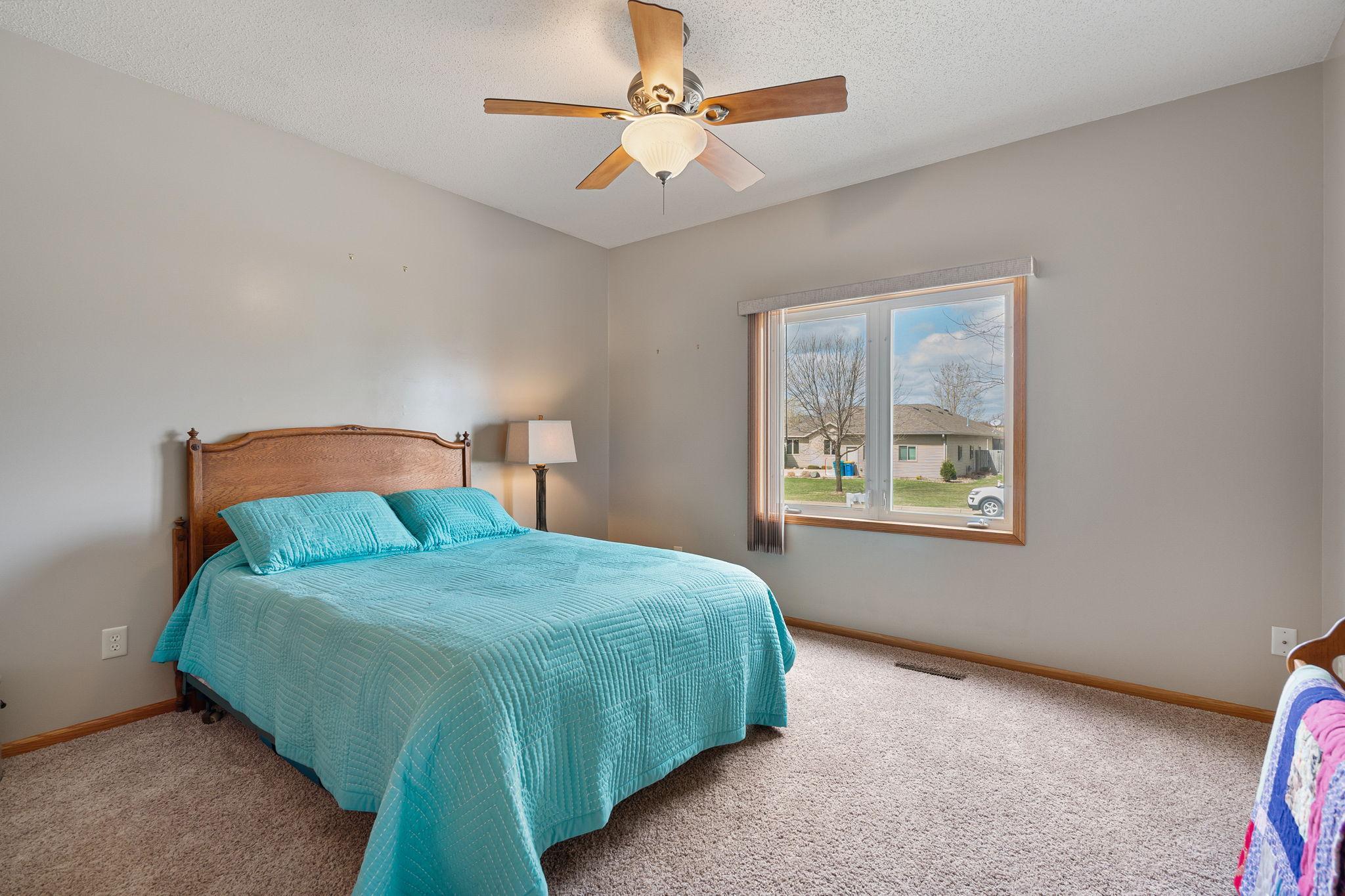 2425 Mossy Creek Drive, Owatonna, Minnesota image 22