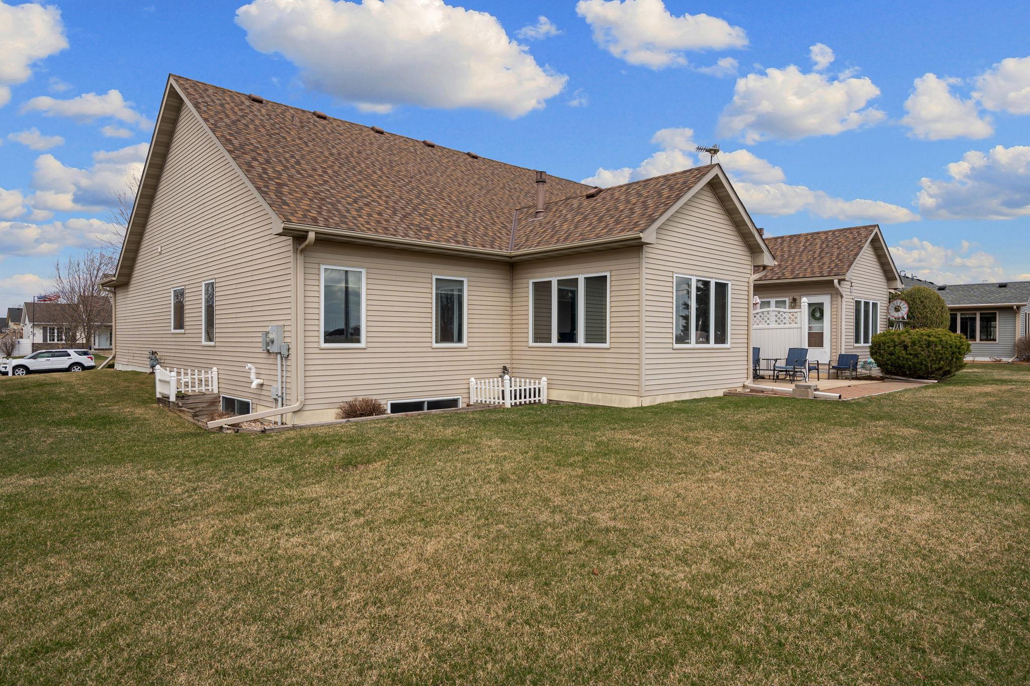 2425 Mossy Creek Drive, Owatonna, Minnesota image 33