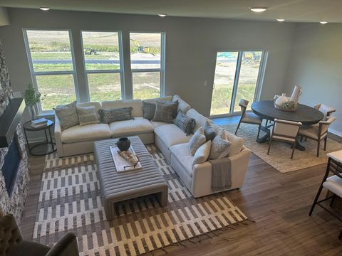 Homes For Sale - 19448 Everfield Avenue<br/> Dakota County, Farmington, MN 55024