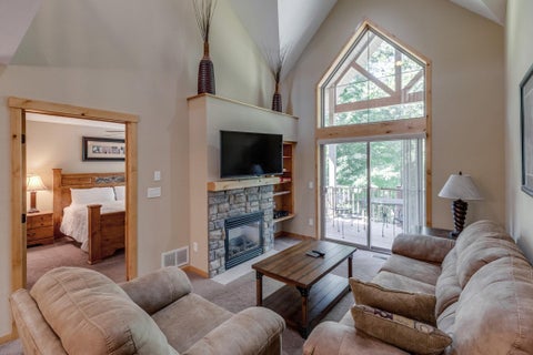 Townhouse For Sale - 8066 Lost Lake Road<br/> Nisswa, MN 56468